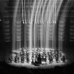 Orchestre sur la scène de l'auditorium de Lyon
