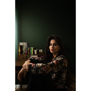 Illustration Causerie avec l’autrice et journaliste Louisa Yousfi