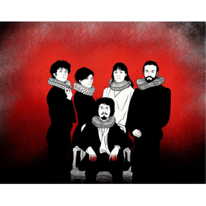 Photo d'une famille royale, le roi, au milieu, a les doigts rouges.