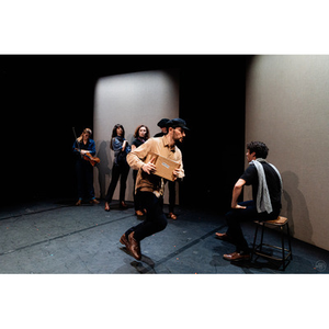 Illustration Coupures / de Samuel Valensi et Paul-Eloi Forget / Cie La poursuite du bleu