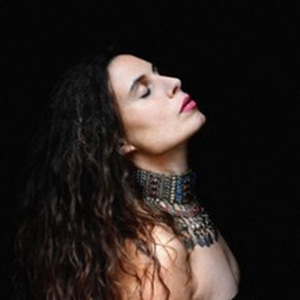 Illustration Dafné Kritharas ( Tournée )