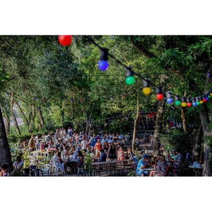 Illustration Entre les âges, la musique !