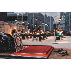 Illustration HOME/LAND Spectacle vivant immersif à parcours libre à la FAC (Fontmaure Art Culture)