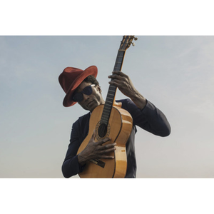 Illustration KEZIAH JONES