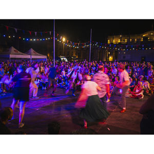 Illustration Le bal de la Libération