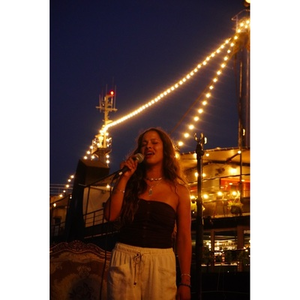 Illustration Live Unplugged à Blonde Venus