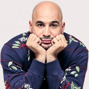 Illustration Mehdi Djaadi - Couleur Framboise