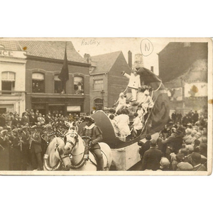Illustration Parades festives - Photographies anciennes
