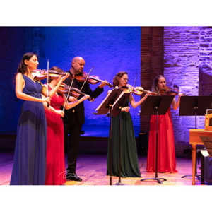 Illustration Petites oreilles, grandes émotions