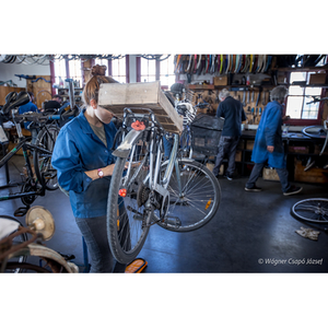 Illustration Portes-ouvertes découverte de l'atelier d'auto-réparation et initiation à la mécanique vélo