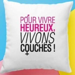 Illustration Pour Vivre Heureux, Vivons Couchés