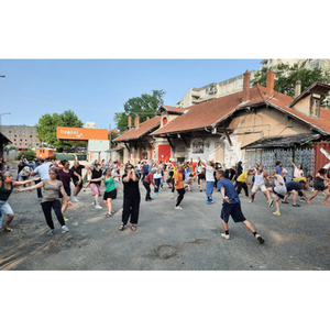 Illustration Répétition générale, Défilé - Biennale de la Danse groupe de Villeurbanne