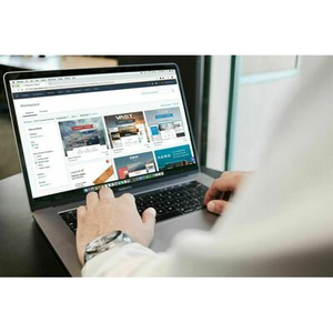 Illustration S'informer, se cultiver sur Internet