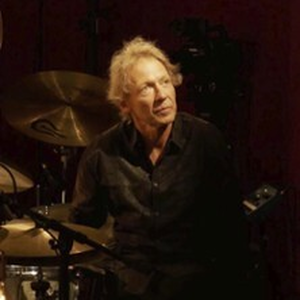 Illustration Simon Goubert “Background Trio”