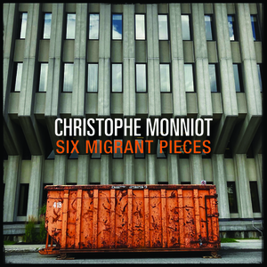 Illustration SIX MIGRANT PIECES