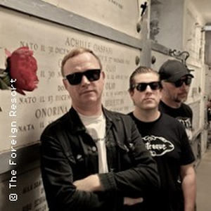 Illustration The Foreign Resort + Cabaret Fantôme