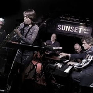 Illustration The Volunteered Slaves ft. Céline Bonaci