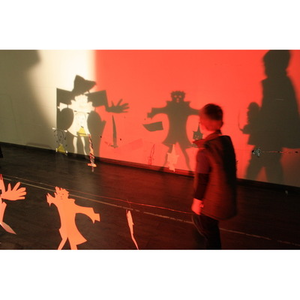 Illustration Théâtromôme, garderie artistique pendant le spectacle « Julius Caesar »