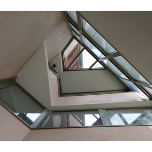 Illustration Visite d'une maison de village contemporaine bioclimatique