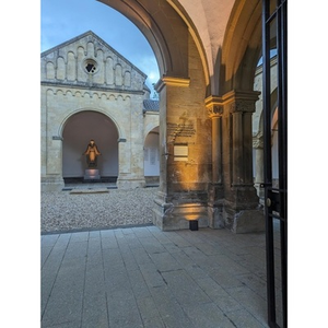 Illustration Visite nocturne de la Halle du Souvenir